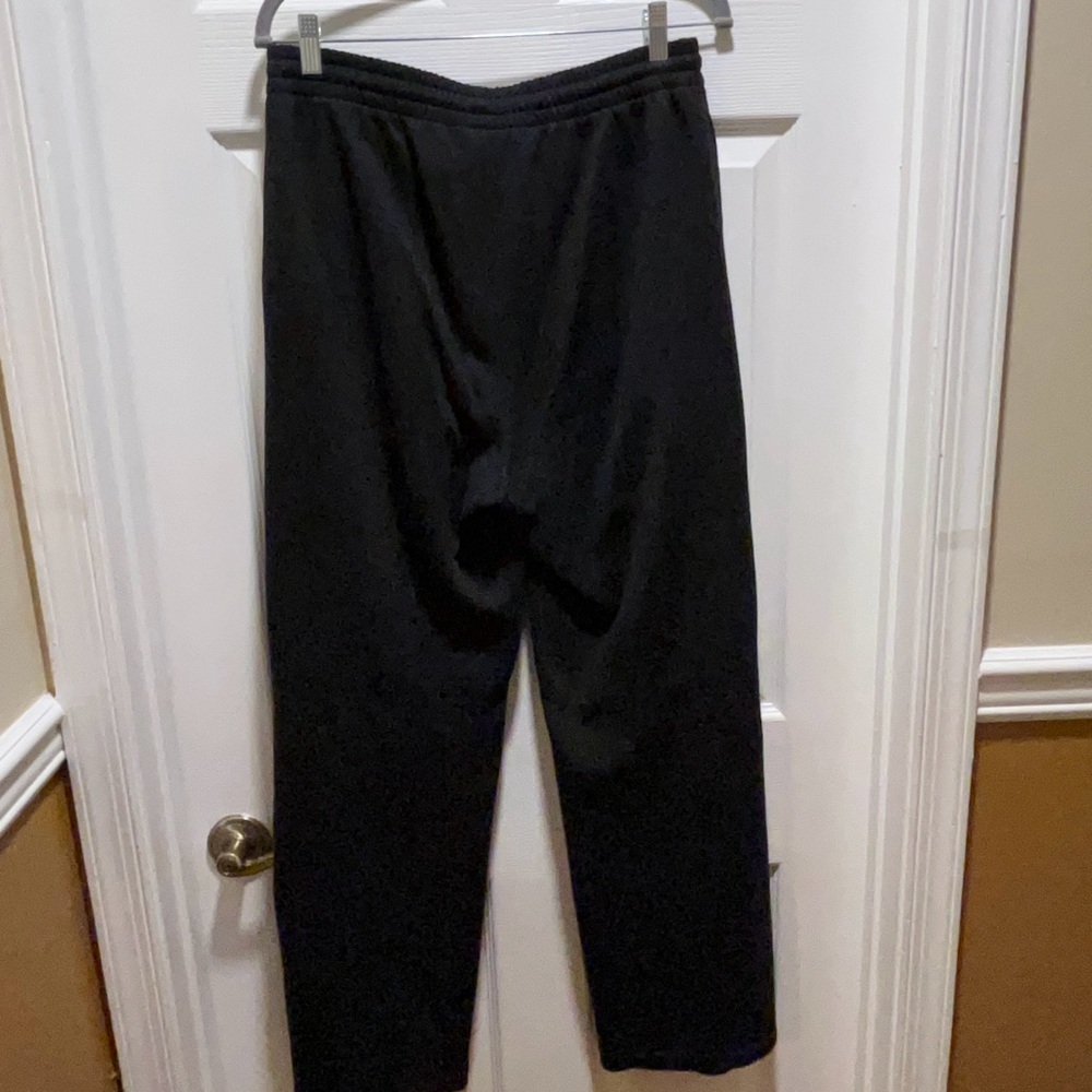 Sweatpants - Picture 2 of 3
